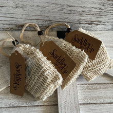 Load image into Gallery viewer, 3pack Buddy Bar Horse and Dog Luxury Shampoo Bar with FlySlayer Technology + FREE SHIPPING